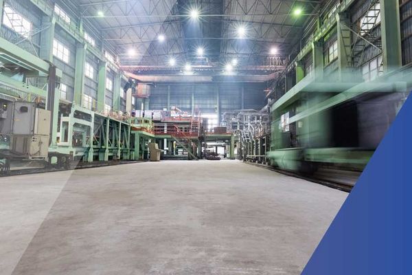 Industriehallenmotiv für den News-Bereich